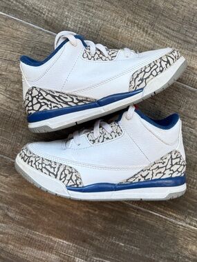 Jordan 3 retro true blue white blue 10c